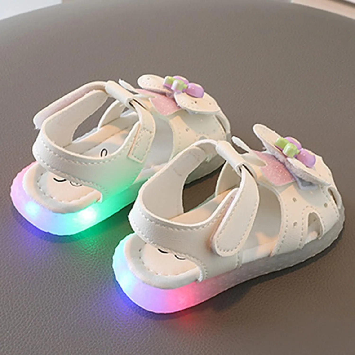 2025 Children Girls Light Up Leg Closed Toe Sandals Shoes Flat Comfortable Soft Soft Sole Baotou Walking Sandals