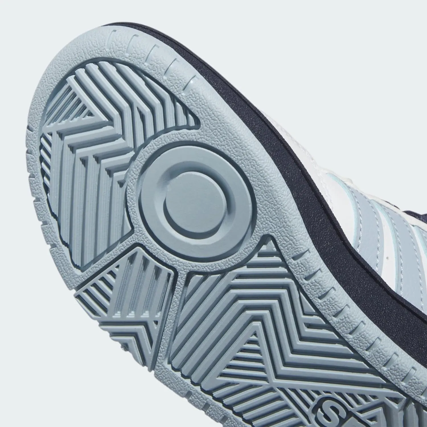 adidas Men's Sneaker