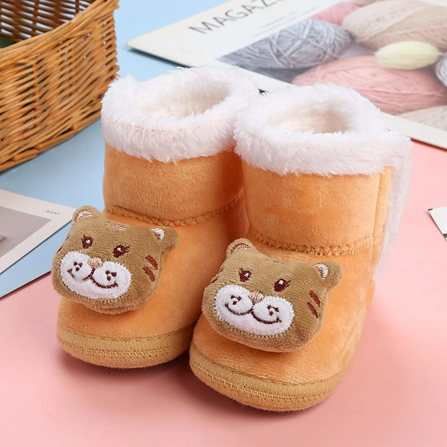 Baby Crib Boots Toddler Fleece Lined Shoes Warm Winter Mid Calf Soft Sole Thicken Cartoon Baby Christmas Shoes