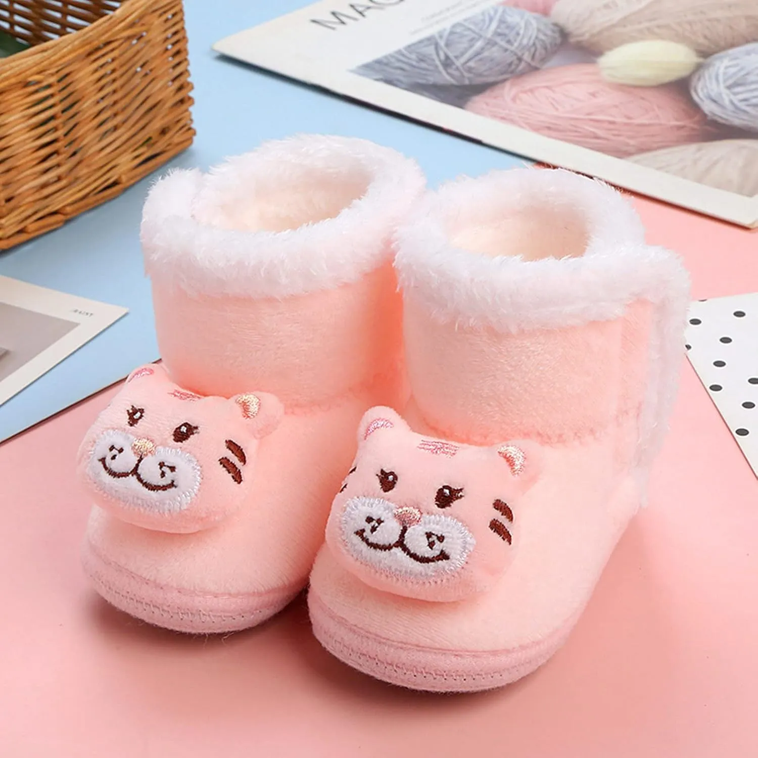 Baby Crib Boots Toddler Fleece Lined Shoes Warm Winter Mid Calf Soft Sole Thicken Cartoon Baby Christmas Shoes