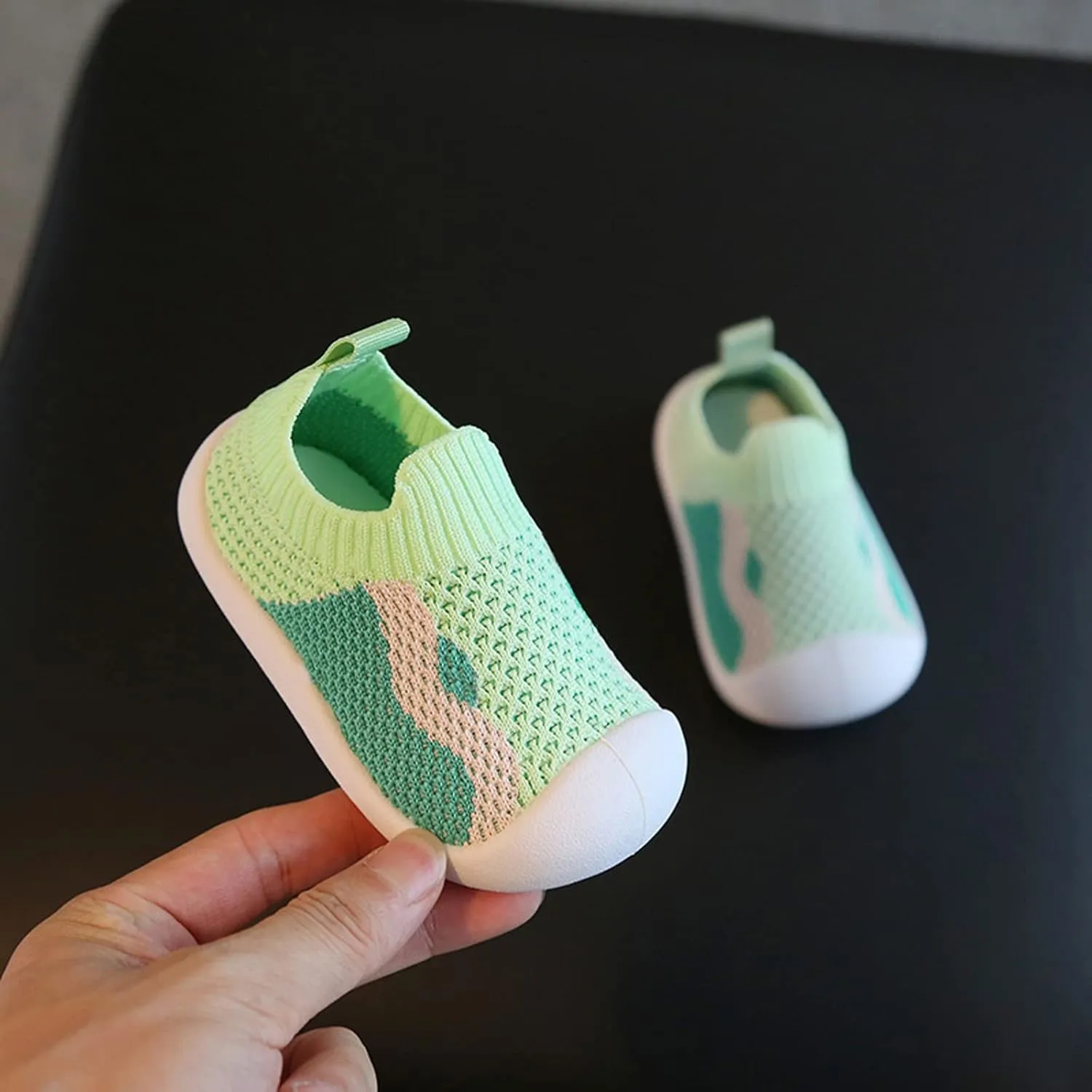 Baby Girls Boys First Walking Shoes Kids Mesh Soft Bottom Breathable Slip On Running Sneaker Leisure Socks Shoes