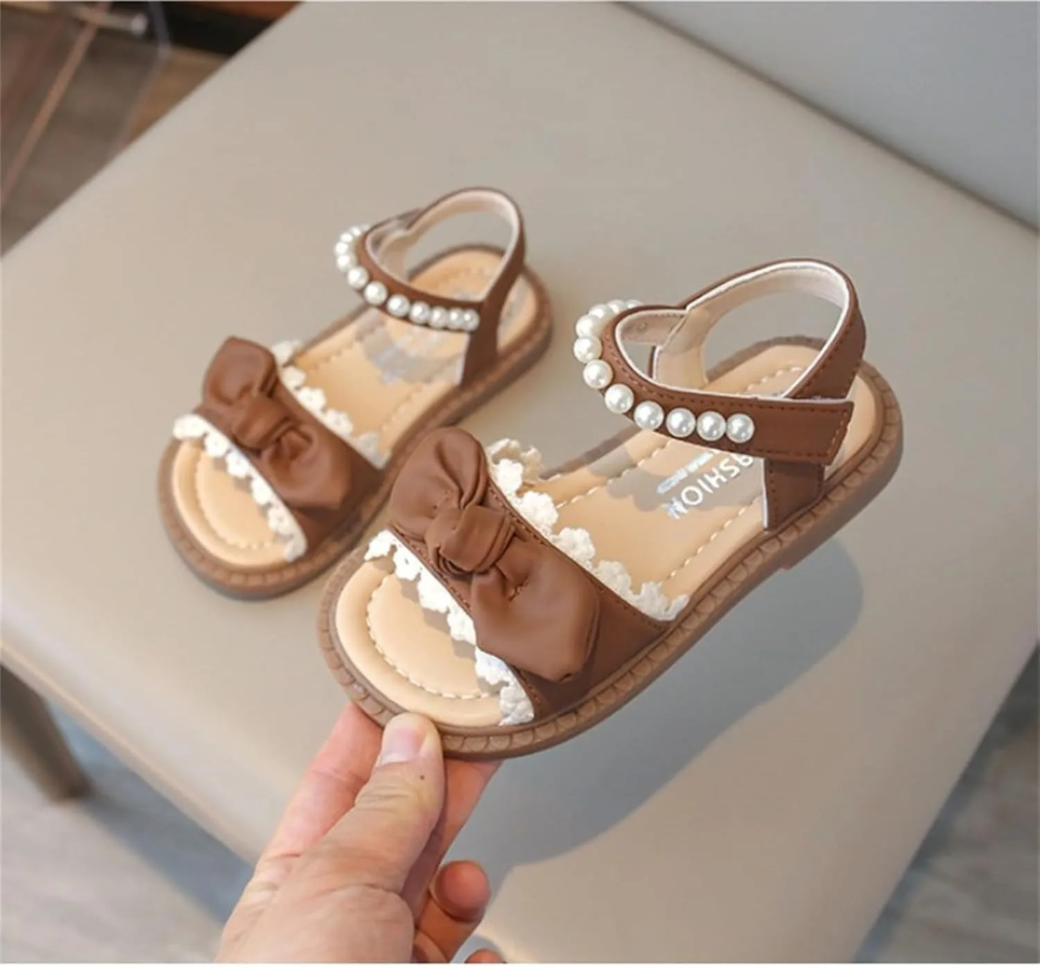 Baby Girls Shoes Toddler Girls Fashion Summer Bow Pearl Soft Sole Flat Shoes Leather Soft Closed Toe Comfort Sandals