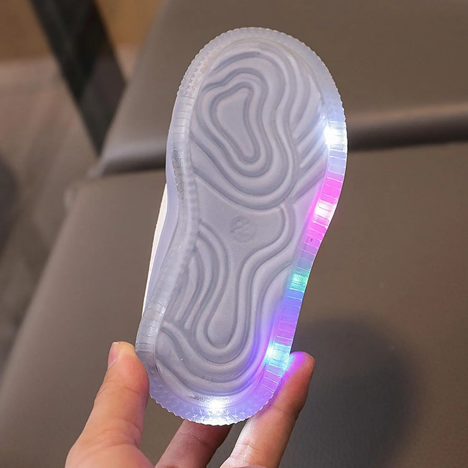 Boys Girls Sneakers Light Up for Baby Size 4 to Kids Size 9.5 artoon LED Illuminated Shoes for Outdoor Sports