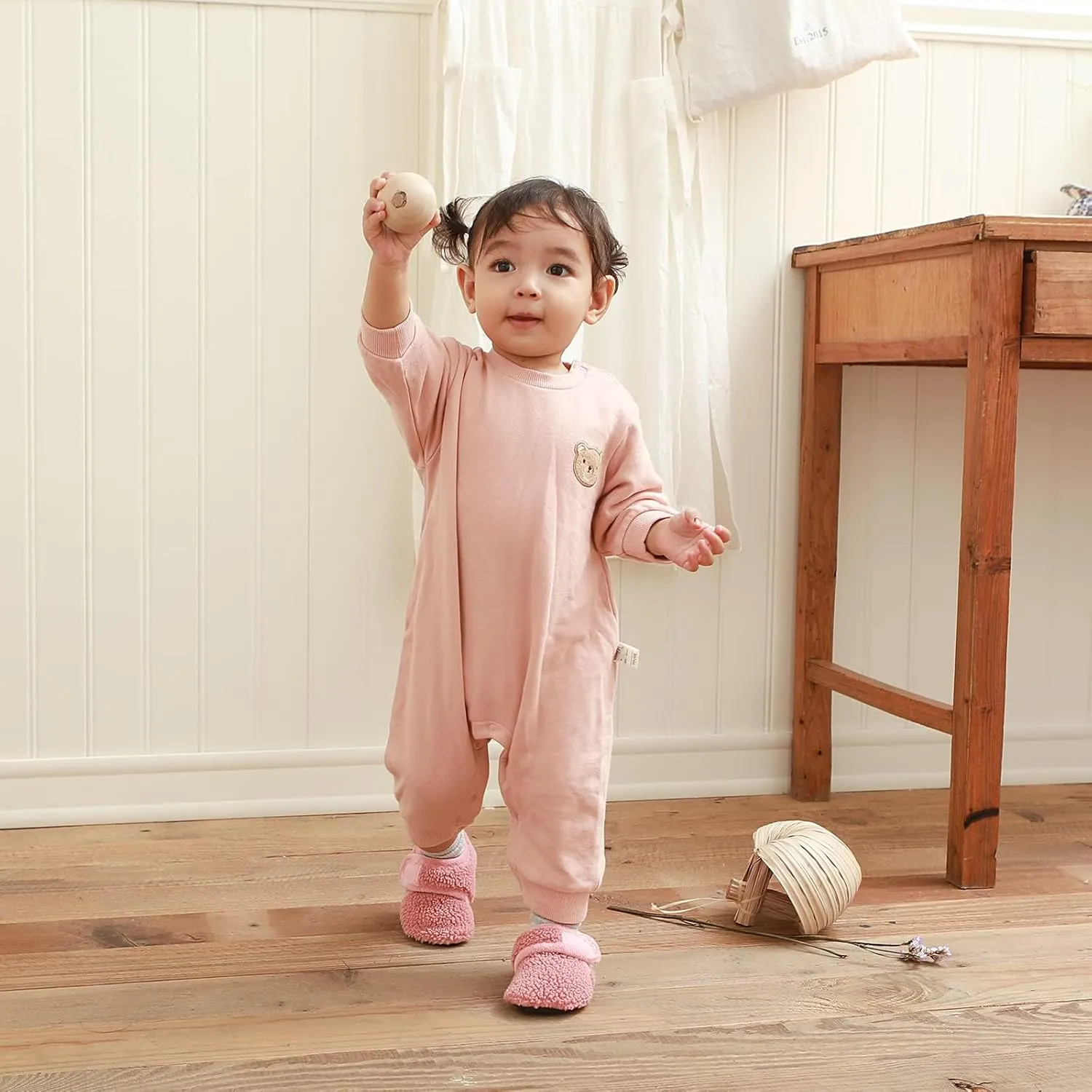 ESTAMICO Toddler Slippers for Girls Boys Warm House Slipper Kids Non Slip Indoor Shoes