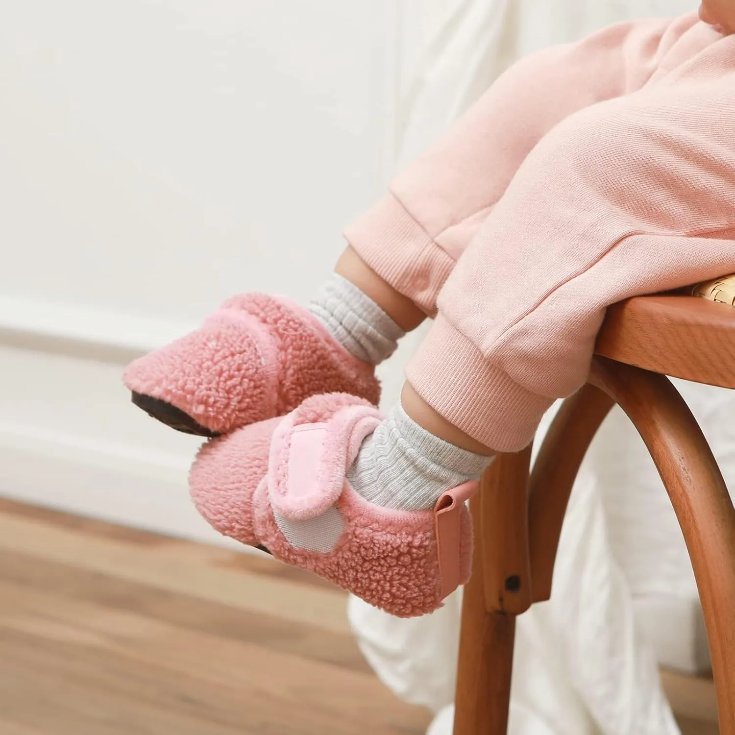 ESTAMICO Toddler Slippers for Girls Boys Warm House Slipper Kids Non Slip Indoor Shoes