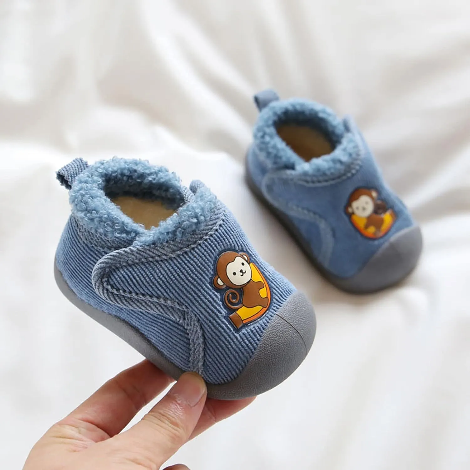 Infant Toddler Plush Walking Shoes Flat Bottom Soft Sole Slip On Cozy Casual Shoes House Slippers for Boys Girls