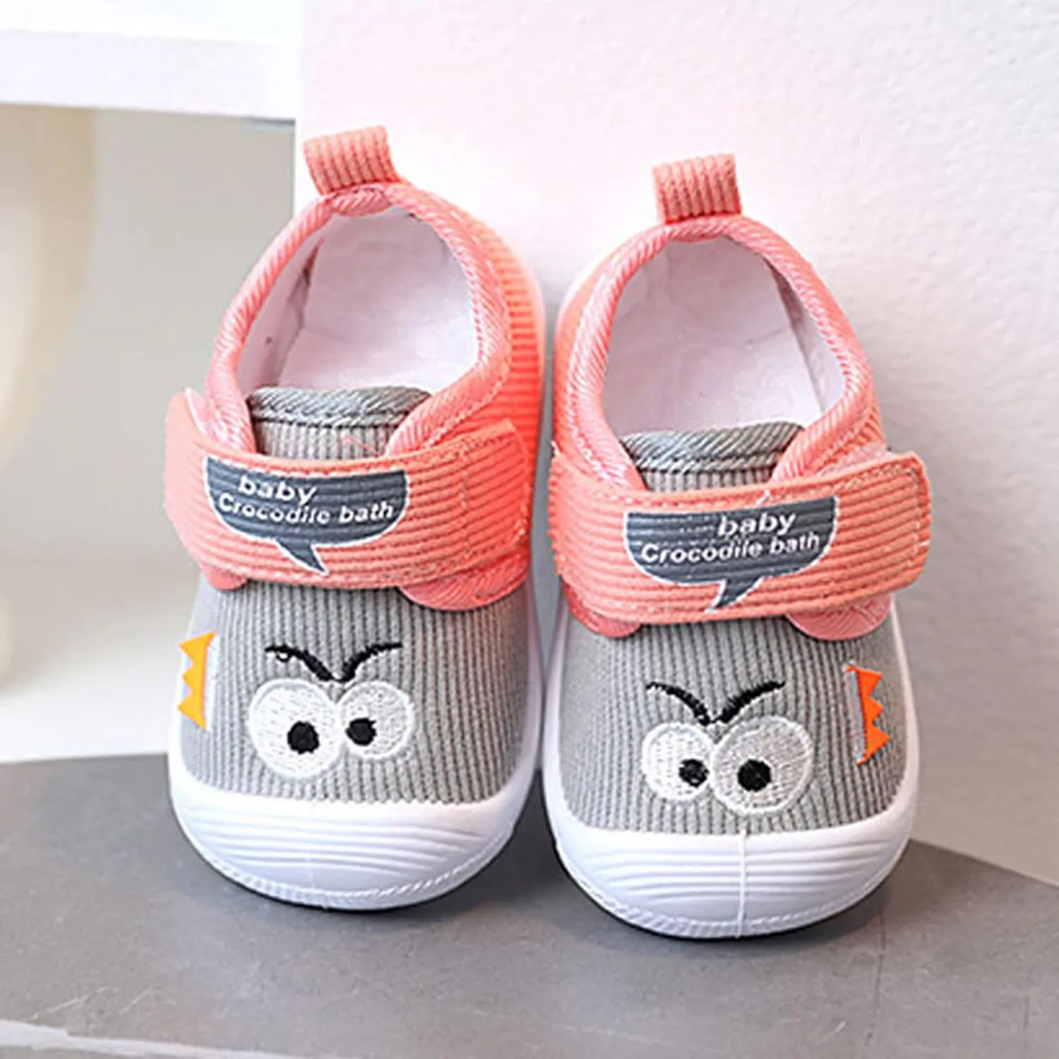 JINCAIHONG Baby Walking Shoes Boys Girls Breathable Barefoot Sneakers Lightweight Non Slip Footwear for Infants
