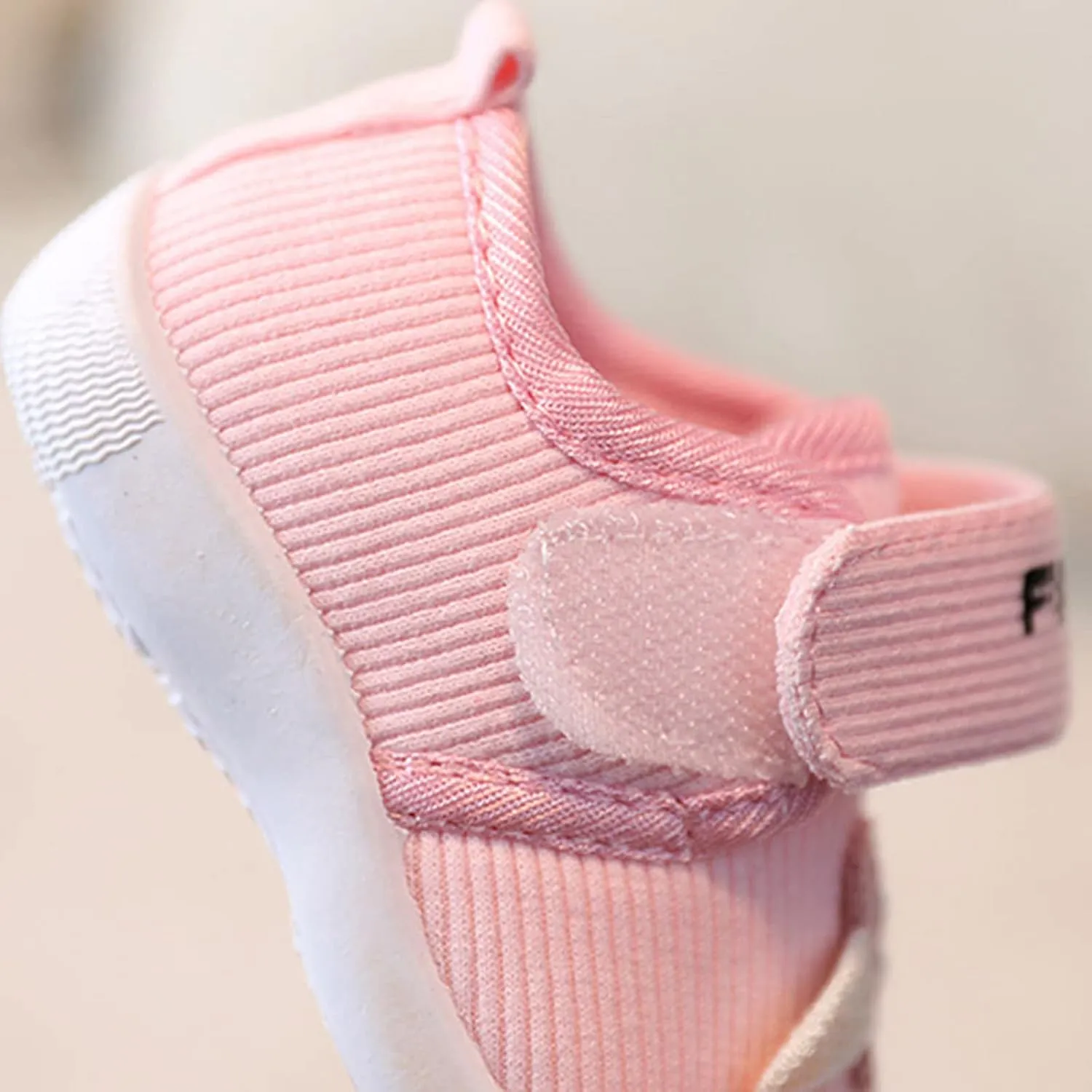 JINCAIHONG Baby Walking Shoes Boys Girls Breathable Barefoot Sneakers Lightweight Non Slip Footwear for Infants