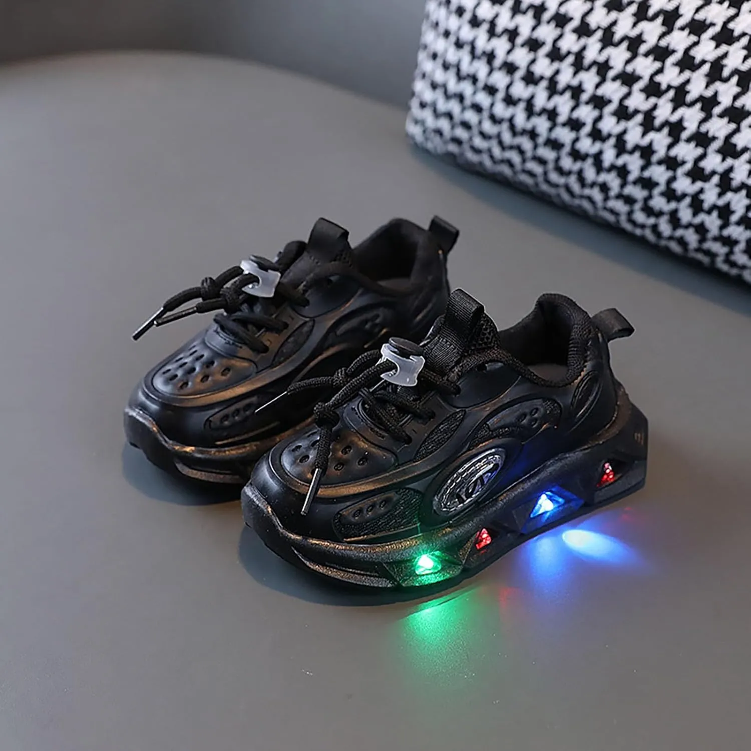 Kids Light-Up Flashing Sneaker Athletic Running Shoes with Strap, Fashionable and Fun for Boys Girls Shoe Toddler Girl