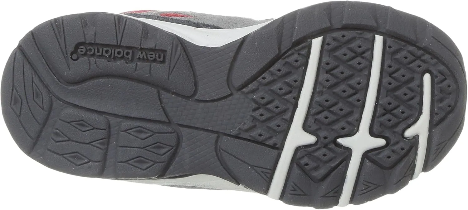 New Balance Boys' Kj888