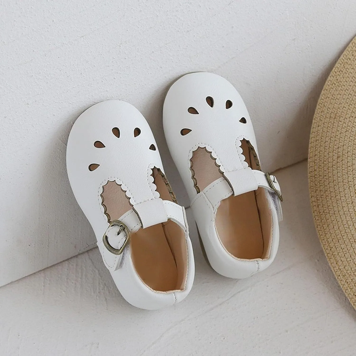 Shower Shoes Toddler Children's Sandals Spring/Casual Soft Sole Hollow Metal Buckle Toddler Girls Beach Sandals