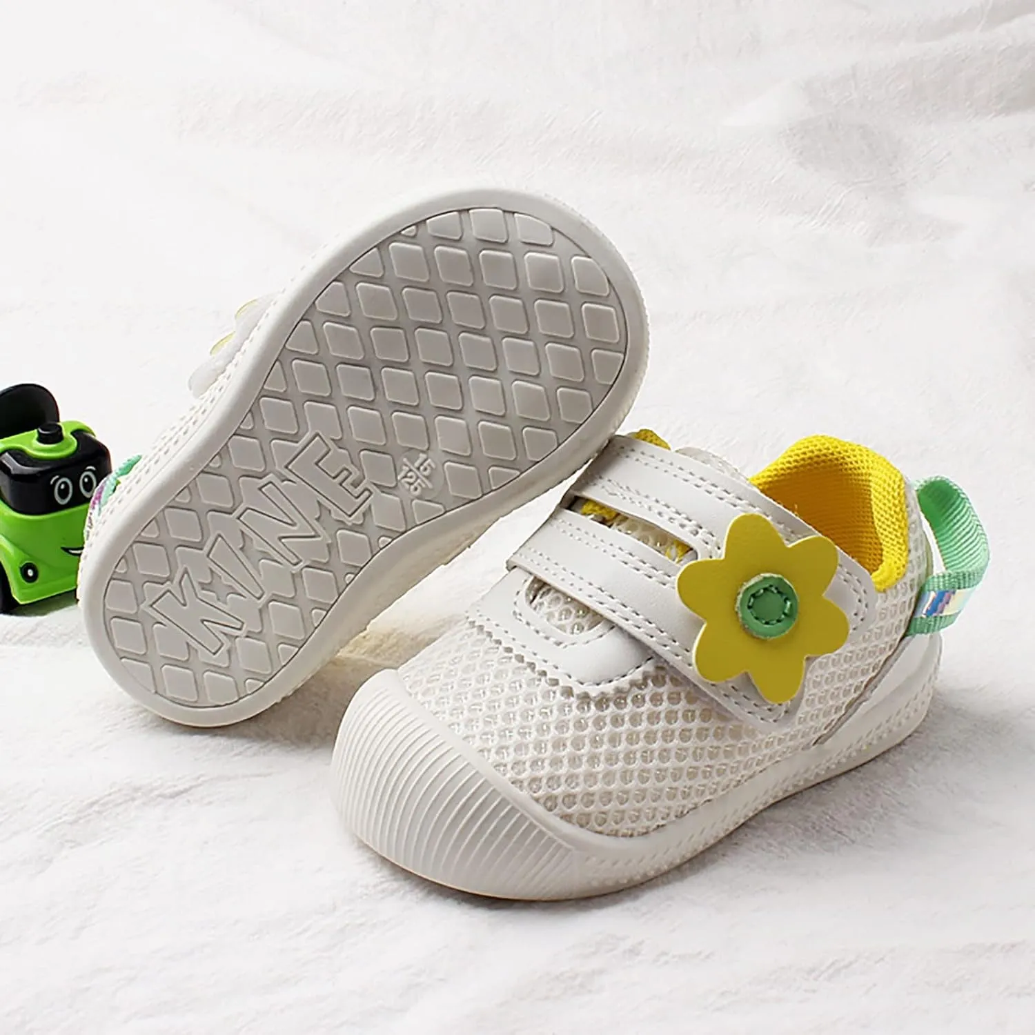 Sport Shoes Children Baby Infant Lightweight Non Slip Soft Sole Casual Shoes for Outdoor Walking Running Playing