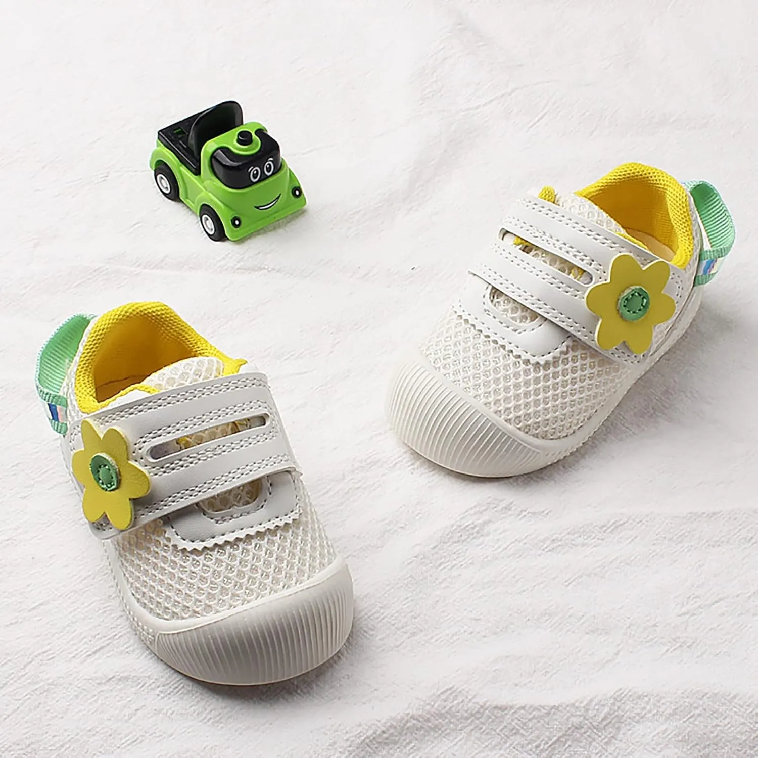 Sport Shoes Children Baby Infant Lightweight Non Slip Soft Sole Casual Shoes for Outdoor Walking Running Playing