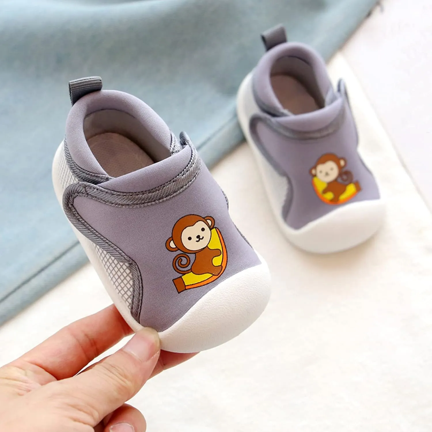 Toddler Boys Girls Walking Shoes, Non-Slip Soft Soles Unisex Baby Cute artoon Animals Slip On Prewalkers Shoes